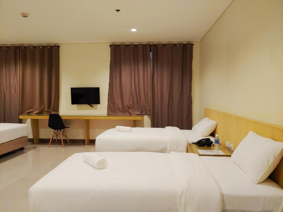 Kaizen Suites Manila Zewnętrze zdjęcie
