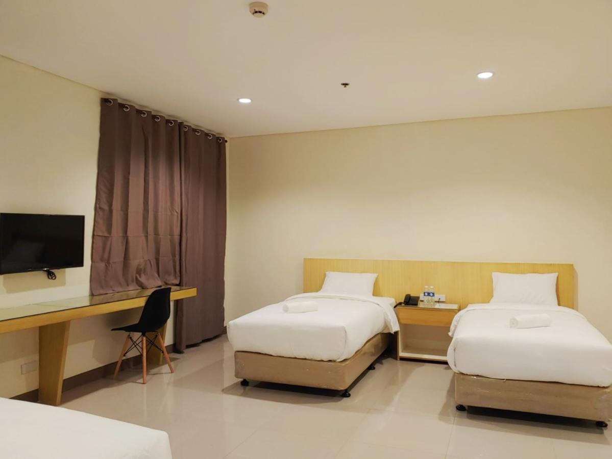 Kaizen Suites Manila Zewnętrze zdjęcie