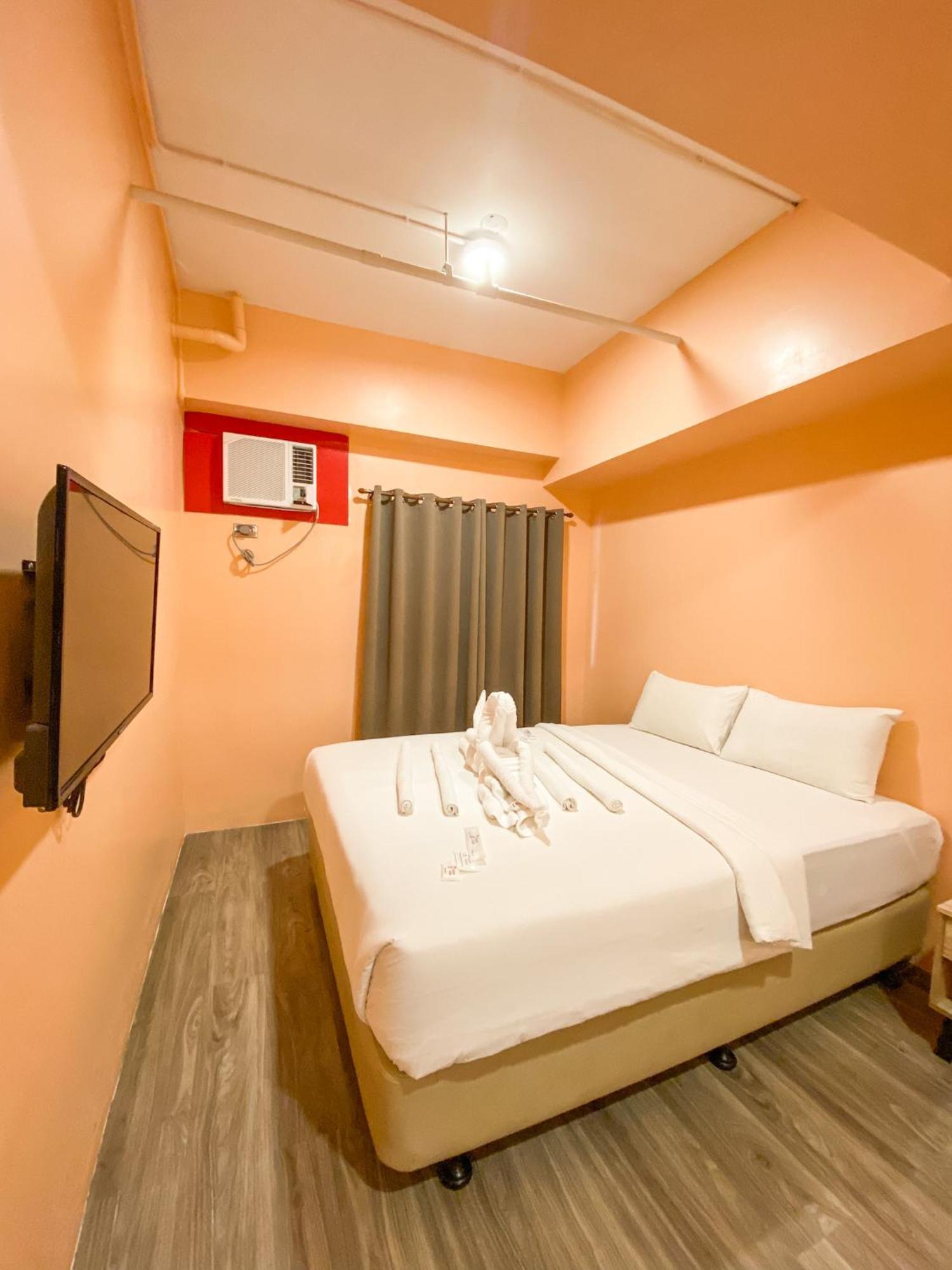 Kaizen Suites Manila Zewnętrze zdjęcie